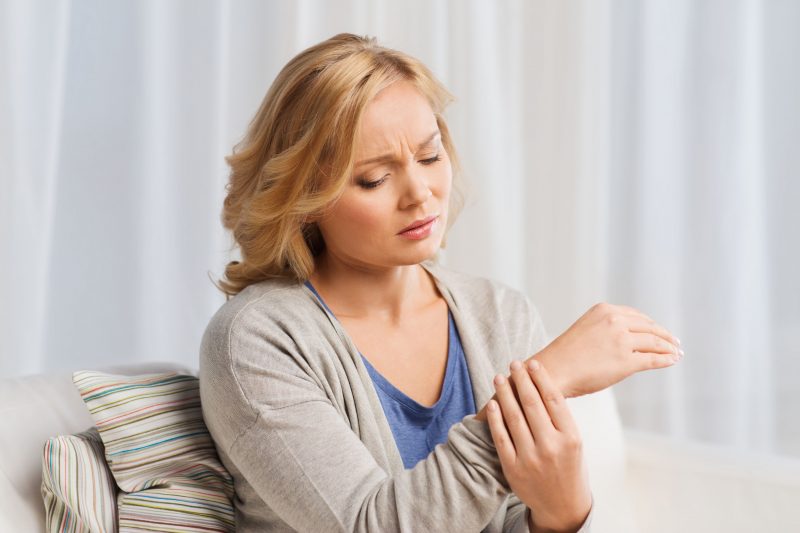 Alleviate Hand Pain with Proper Pain Management