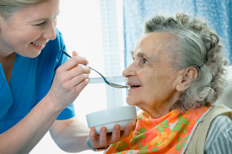 How Can You Tell If You’re Ready to Move to an Assisted Living Facility?