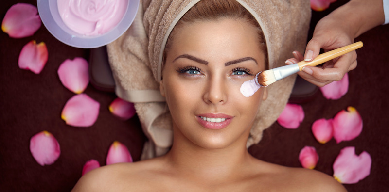 Smooth Fine Lines and Sun Damage Using Chemical Peels Lee’s Summit, MO Solutions
